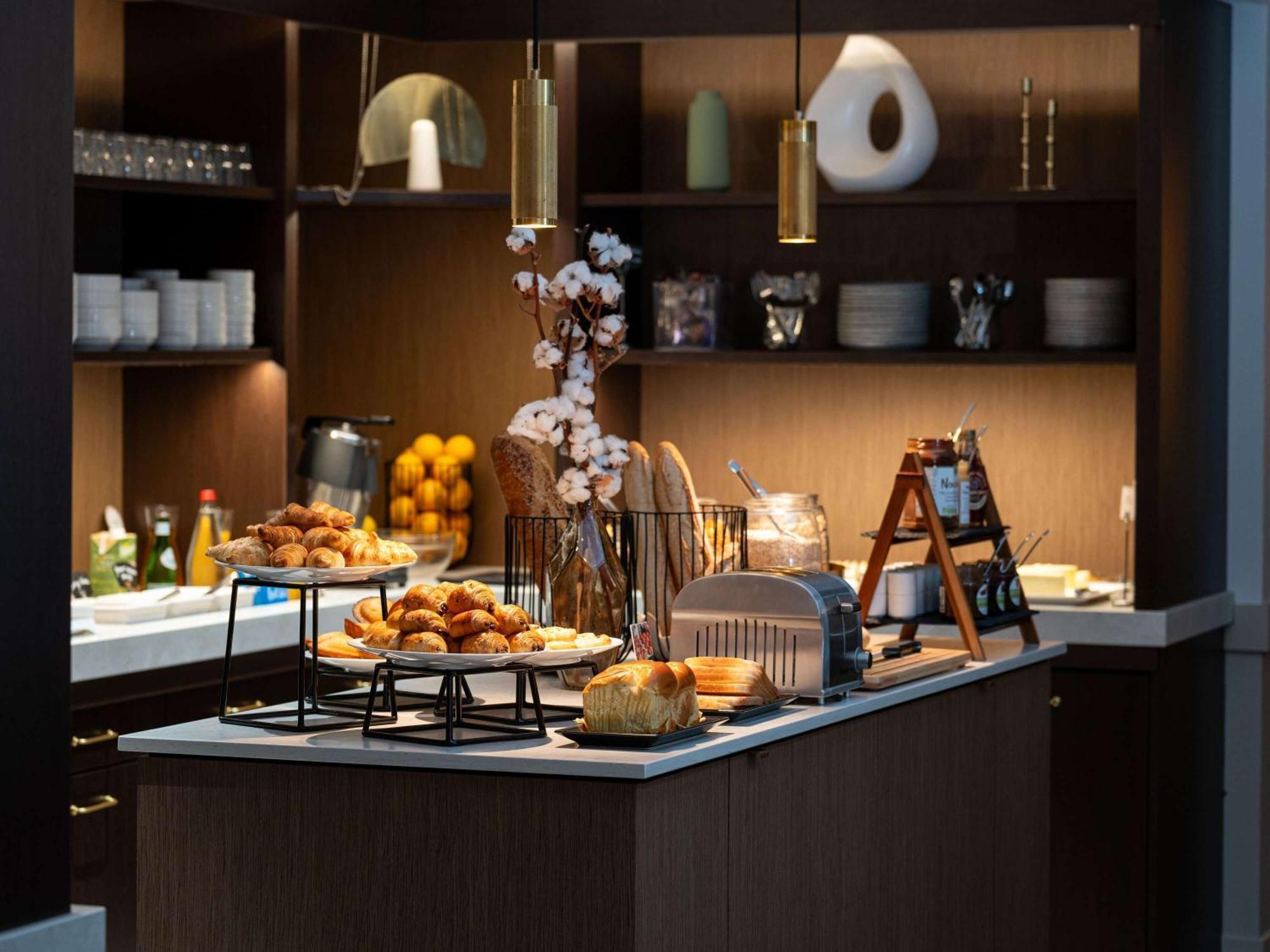 Mercure Le Mans Batignolles Exterior foto